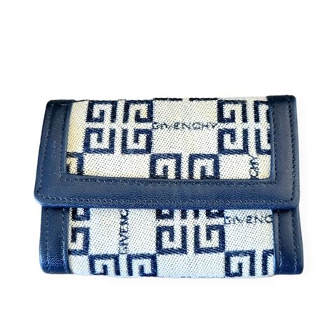 givenchy key wallet